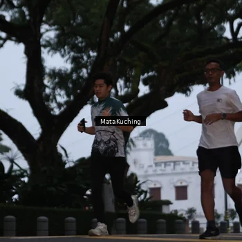 Runner Photo 8641400