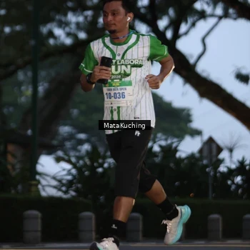 Runner Photo 8641468