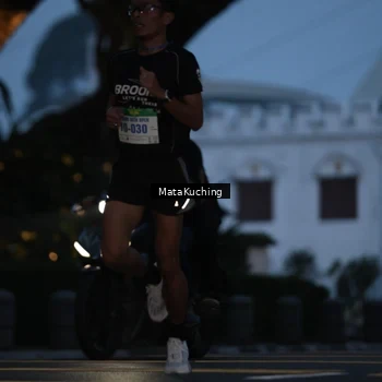 Runner Photo 8641564