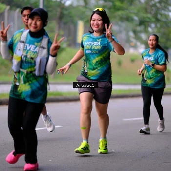 Runner Photo 8641599