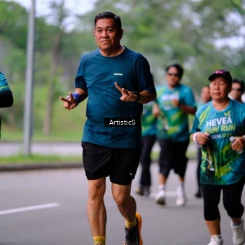 Runner Photo 8641602