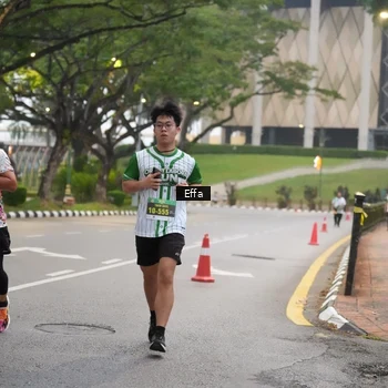Runner Photo 8641634
