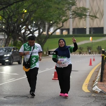 Runner Photo 8641657