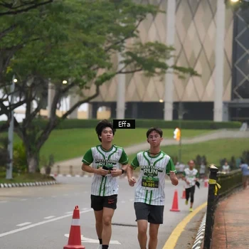 Runner Photo 8641702
