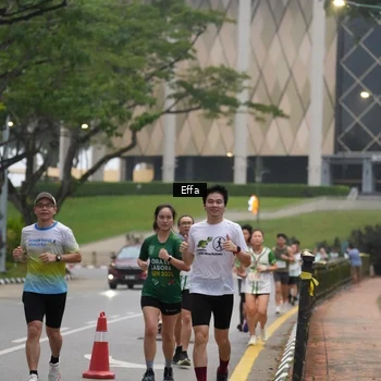 Runner Photo 8641735