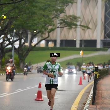 Runner Photo 8641742