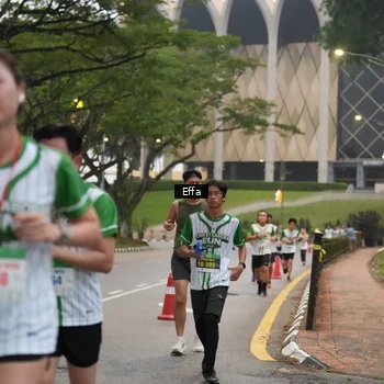 Runner Photo 8641764