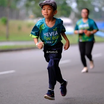 Runner Photo 8641800