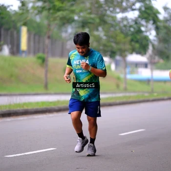 Runner Photo 8641894