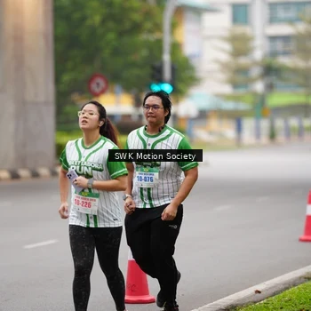 Runner Photo 8641994