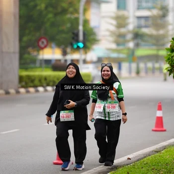 Runner Photo 8642004
