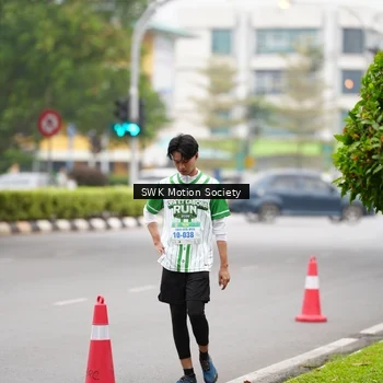 Runner Photo 8642068