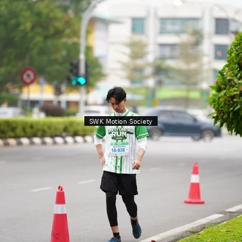 Runner Photo 8642075
