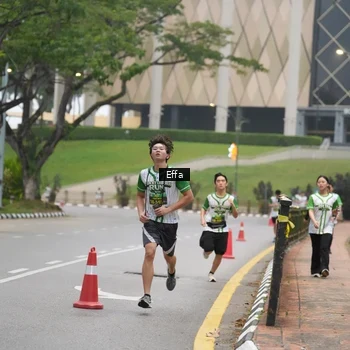 Runner Photo 8642081