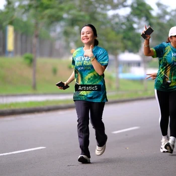 Runner Photo 8642090