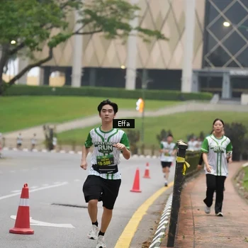 Runner Photo 8642096