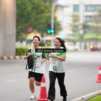 Runner Photo 8642098