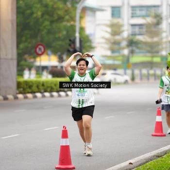 Runner Photo 8642132