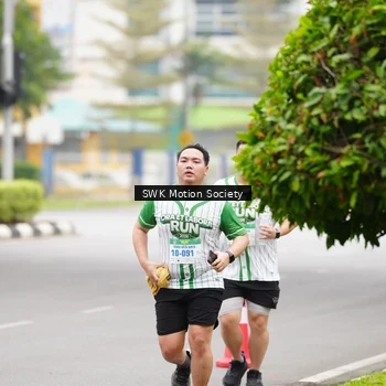 Runner Photo 8642201