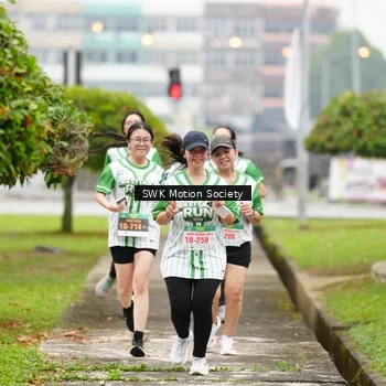 Runner Photo 8642217