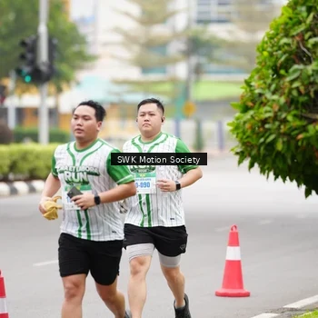 Runner Photo 8642230