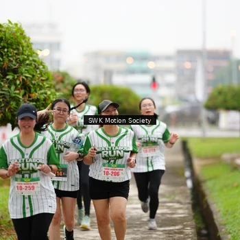 Runner Photo 8642251