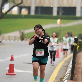 Runner Photo 8642265