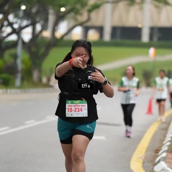 Runner Photo 8642287