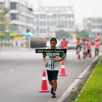 Runner Photo 8642288