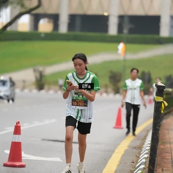 Runner Photo 8642307