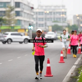 Runner Photo 8642312