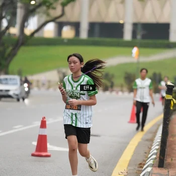 Runner Photo 8642316