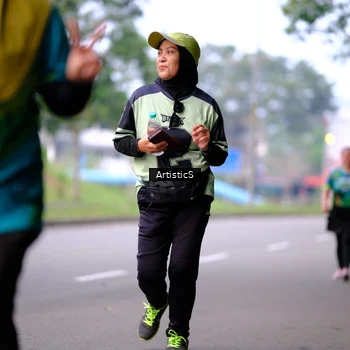 Runner Photo 8642321