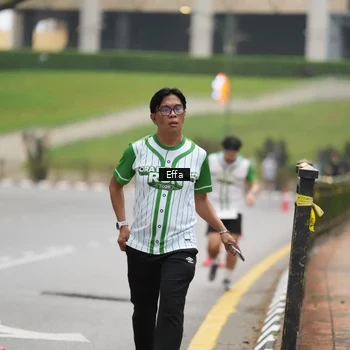 Runner Photo 8642325