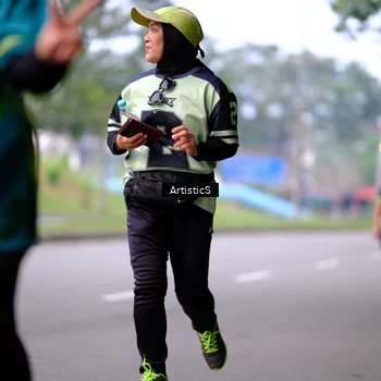 Runner Photo 8642327