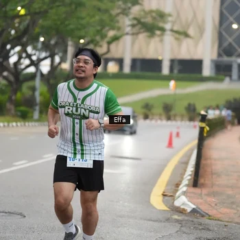 Runner Photo 8642335