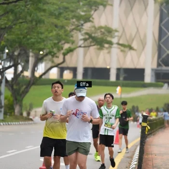 Runner Photo 8642341