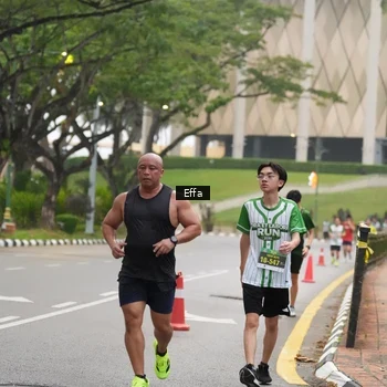 Runner Photo 8642347
