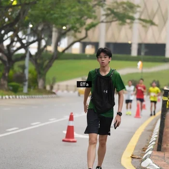 Runner Photo 8642368