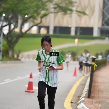 Runner Photo 8642423