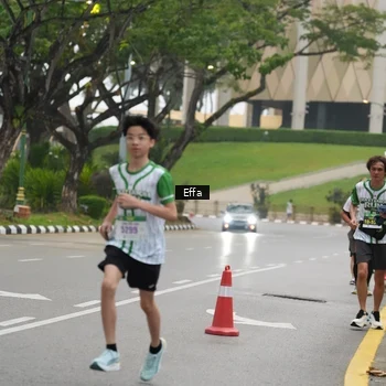 Runner Photo 8642425