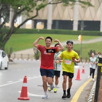 Runner Photo 8642440