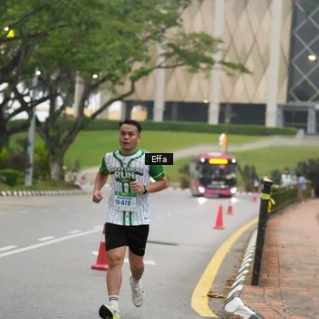 Runner Photo 8642503