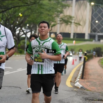 Runner Photo 8642516