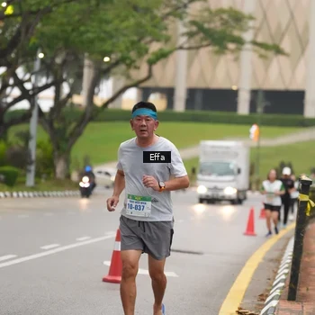 Runner Photo 8642529