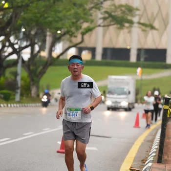 Runner Photo 8642532