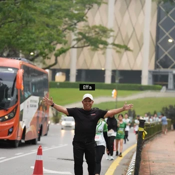 Runner Photo 8642553