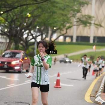Runner Photo 8642596