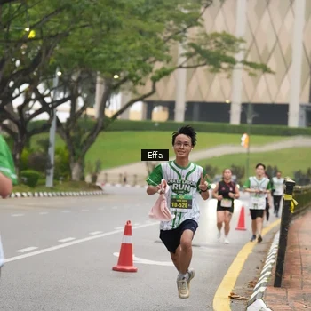 Runner Photo 8642612