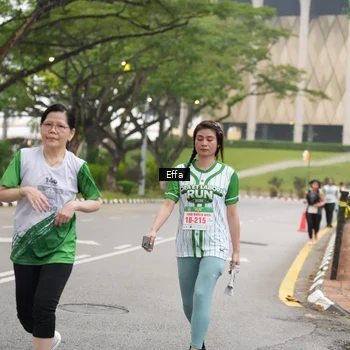 Runner Photo 8642755